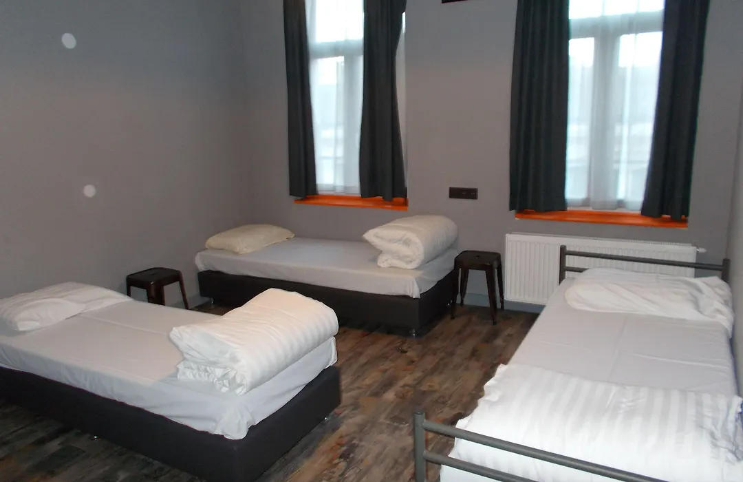 Urban City Centre Hostel-1